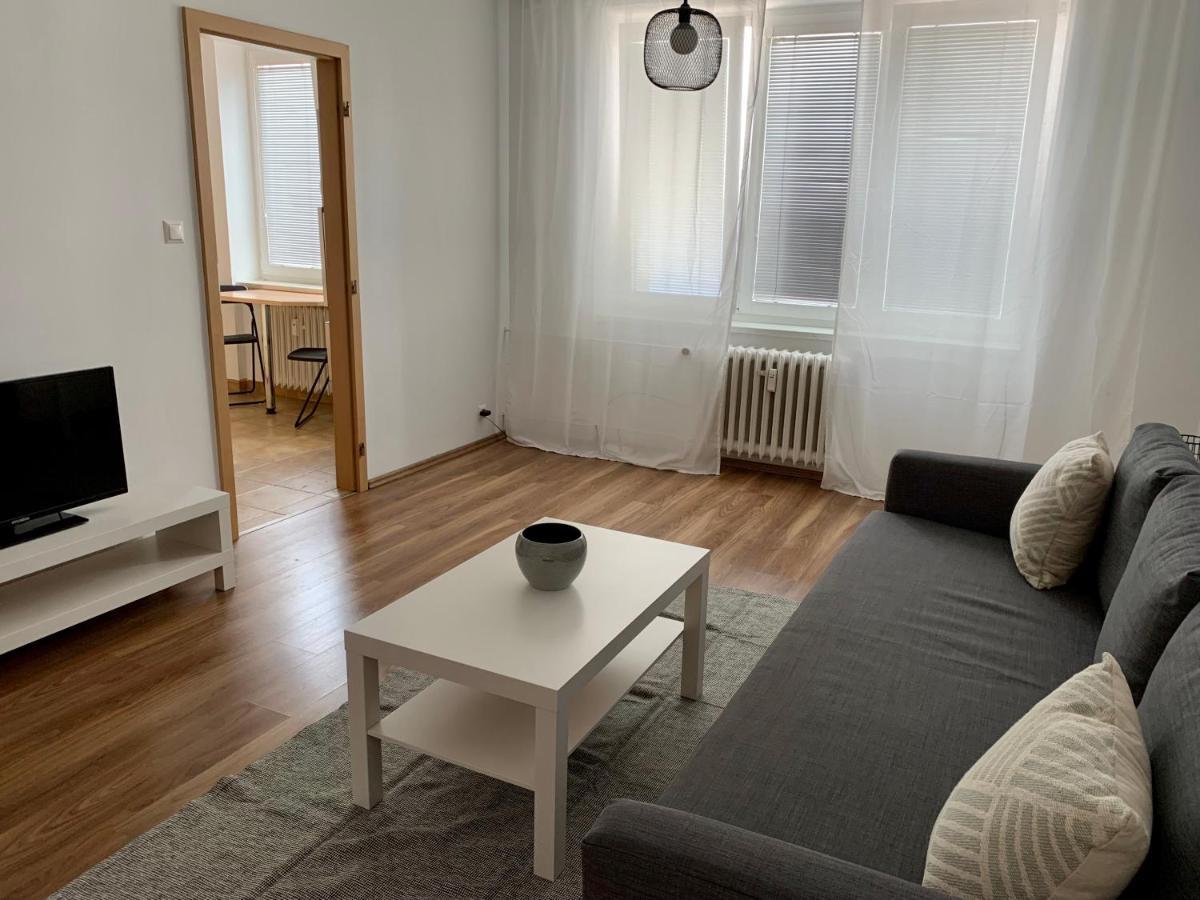 Apartment Horakova ズノイモ エクステリア 写真